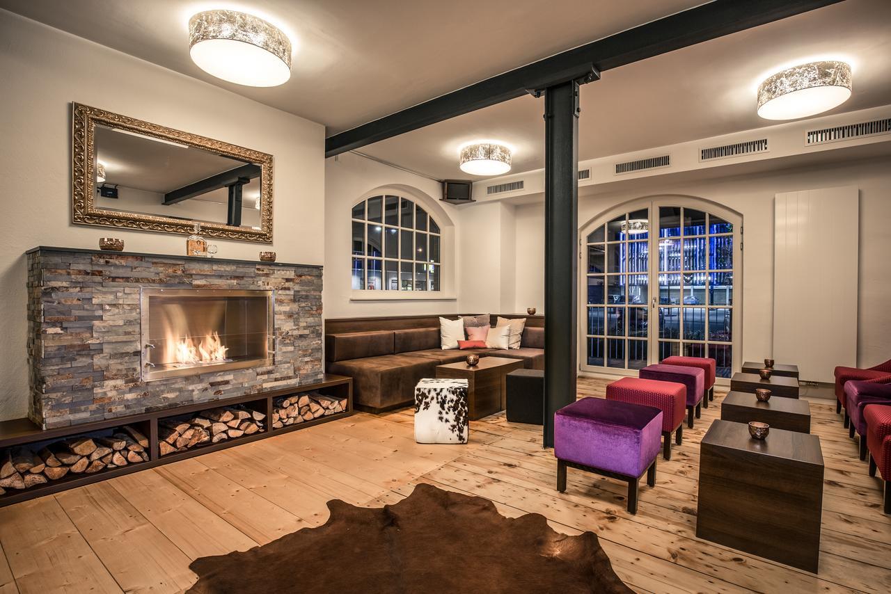 Bahnlounge 1907 Bed and Breakfast Neuenstadt am Kocher Buitenkant foto